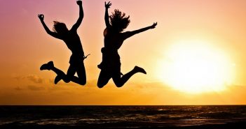 Bonheur : les 10 pays où on serait le plus heureux